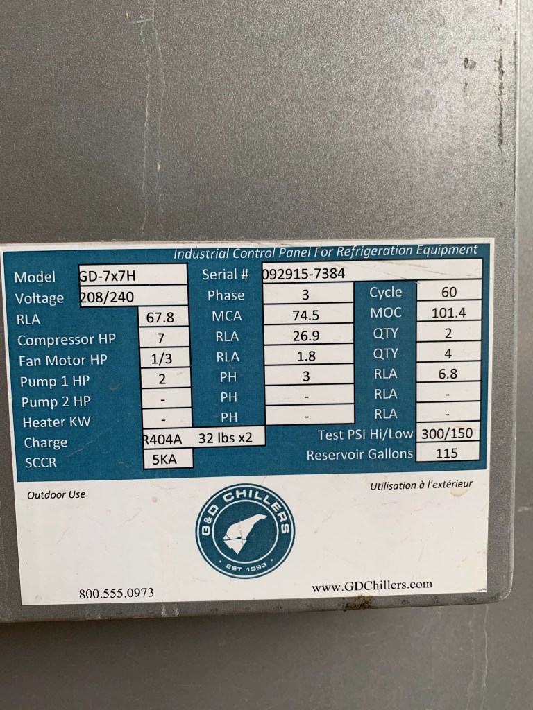 Chiller nameplate listing electrical and refrigeration specifications